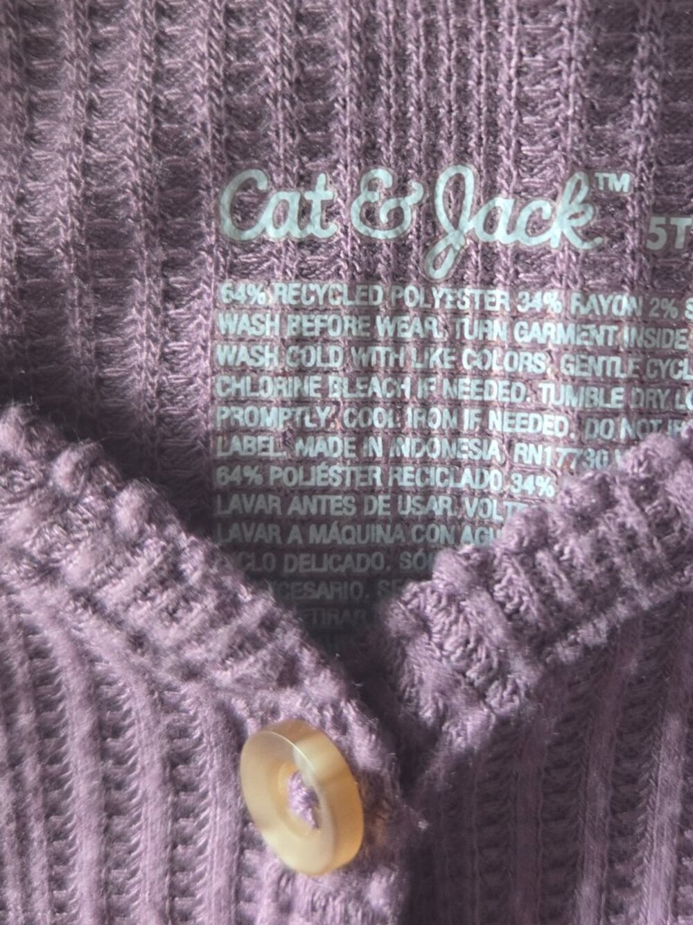 Excellent Condition - Size 5T - Picture 2 of 2